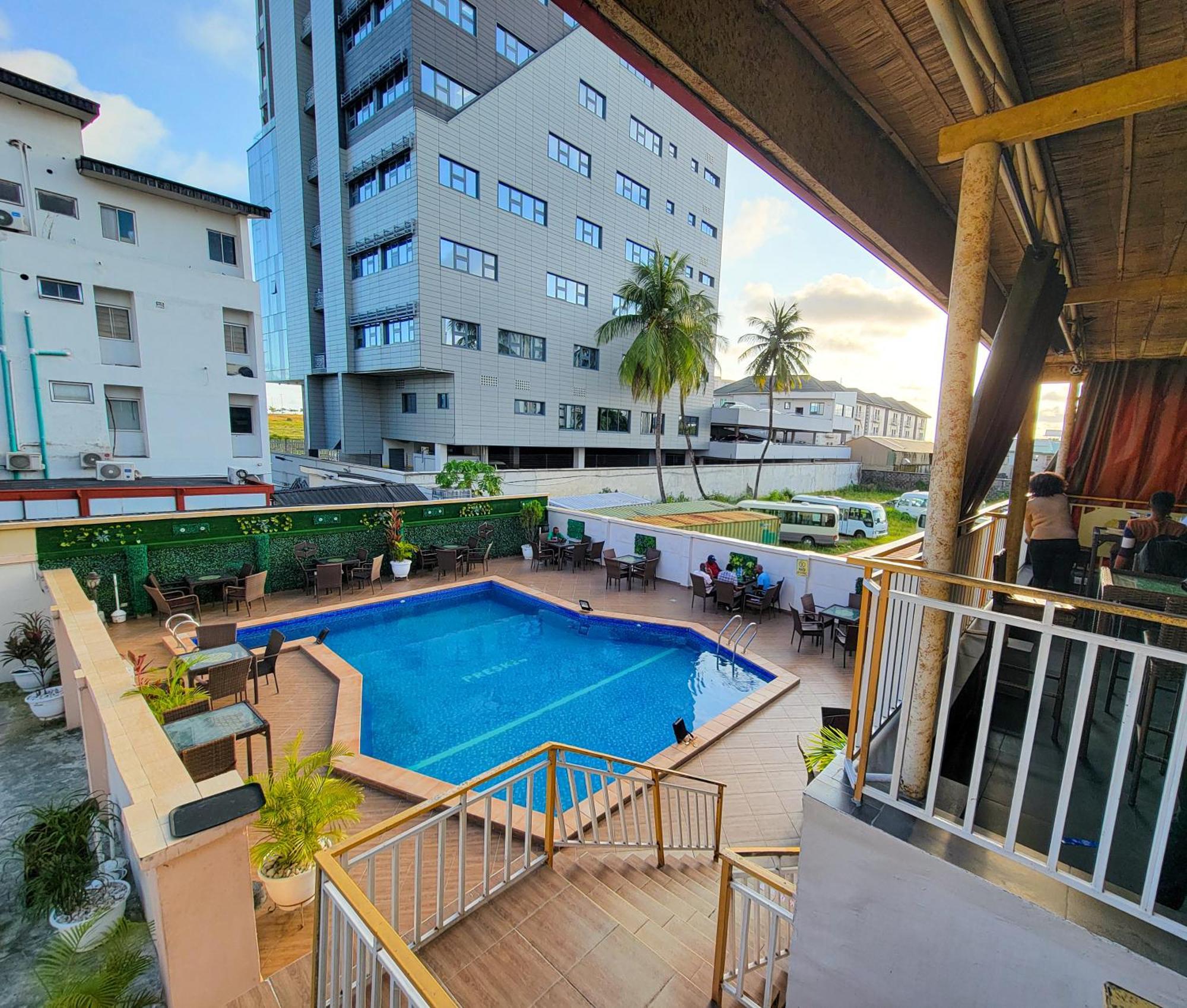 Presken Hotels @ Victoria Island Apese Eksteriør billede